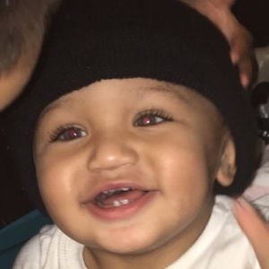 Meet your Posher, Cecilia